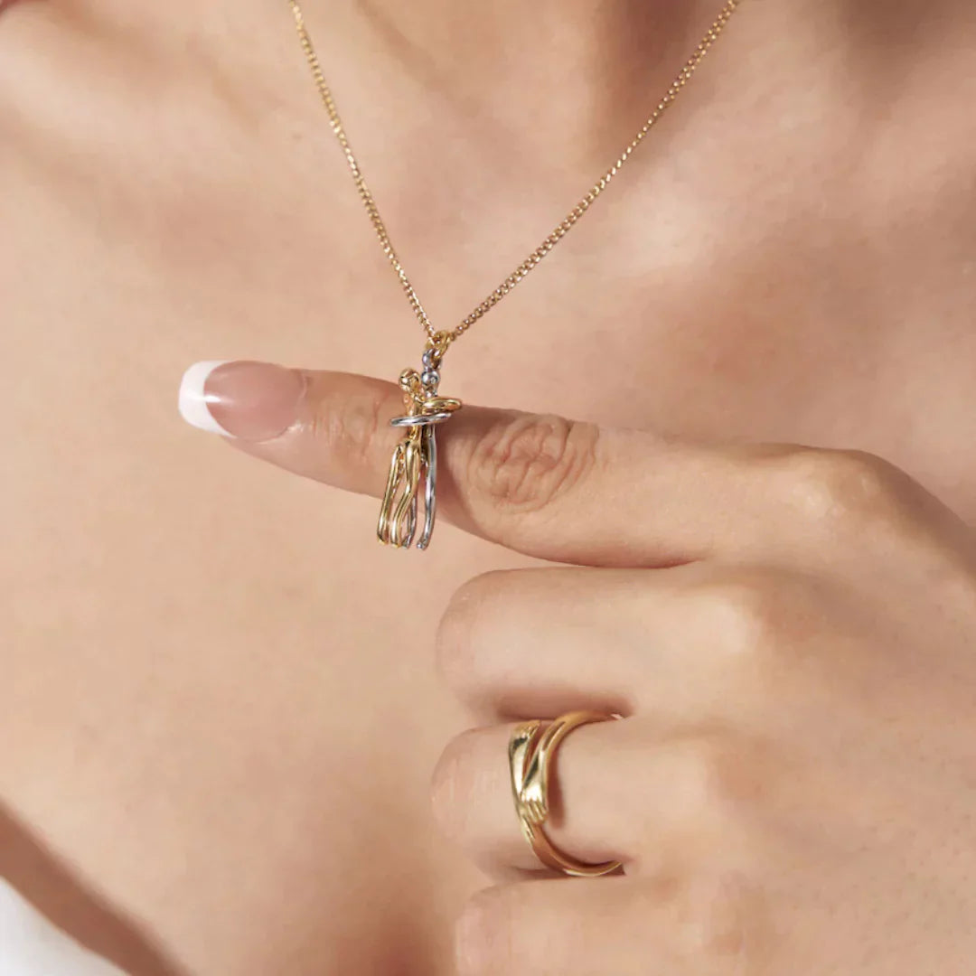 Hug Necklace | Love 2025