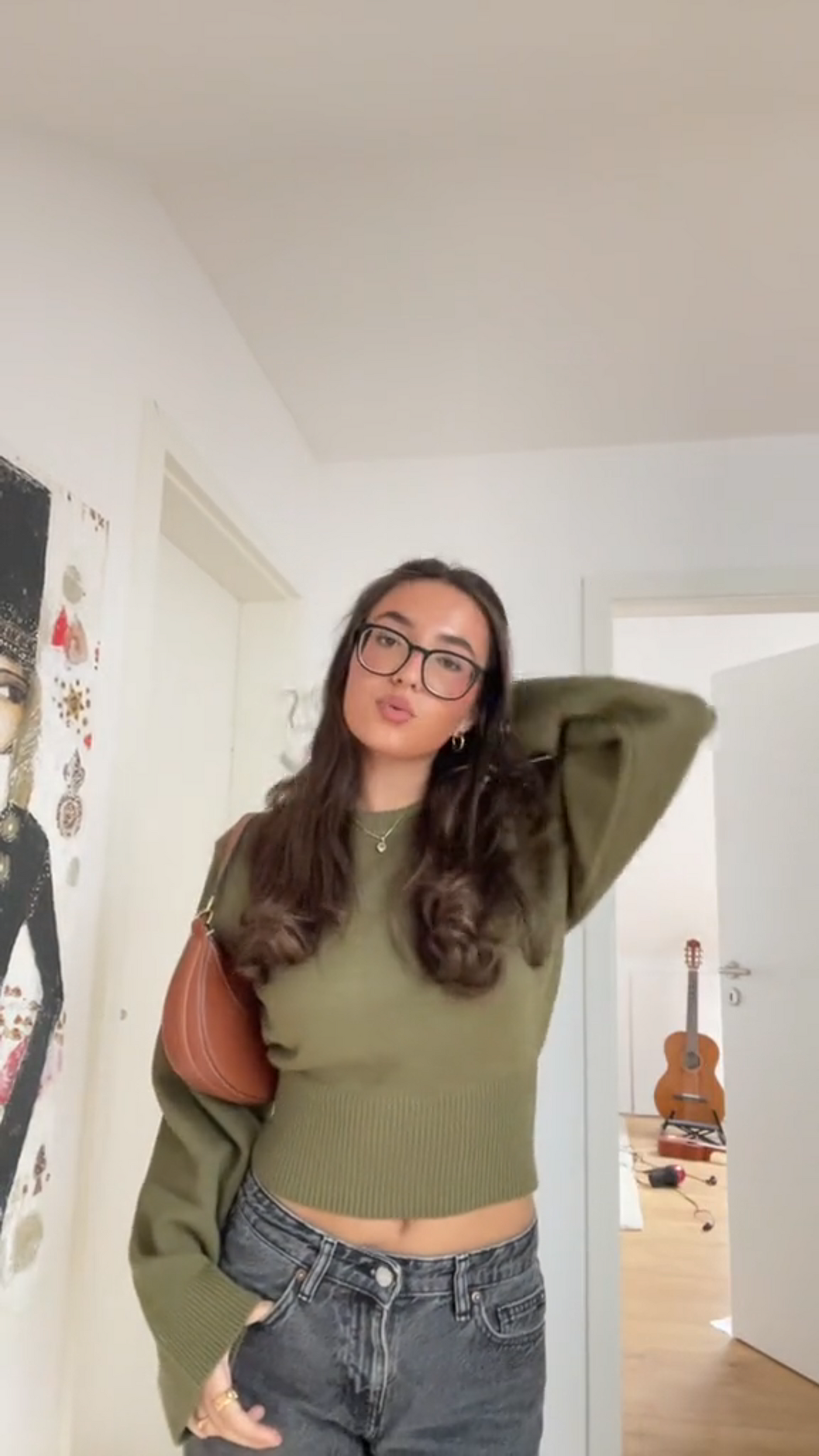 Lily | Green jumper