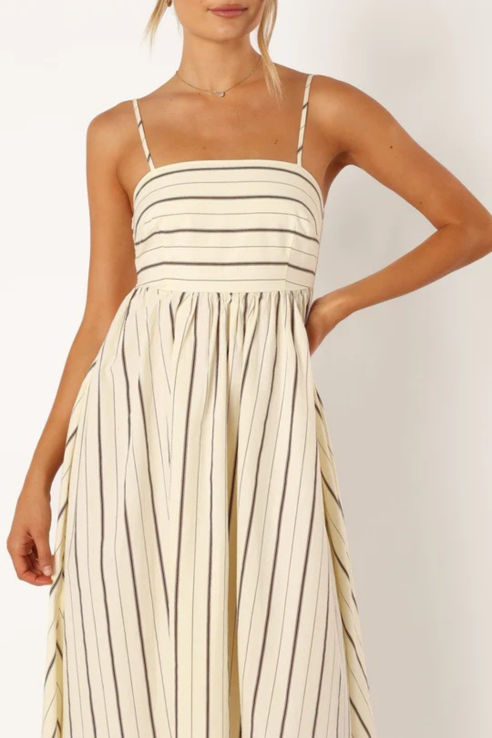 Elina Maxi Dress