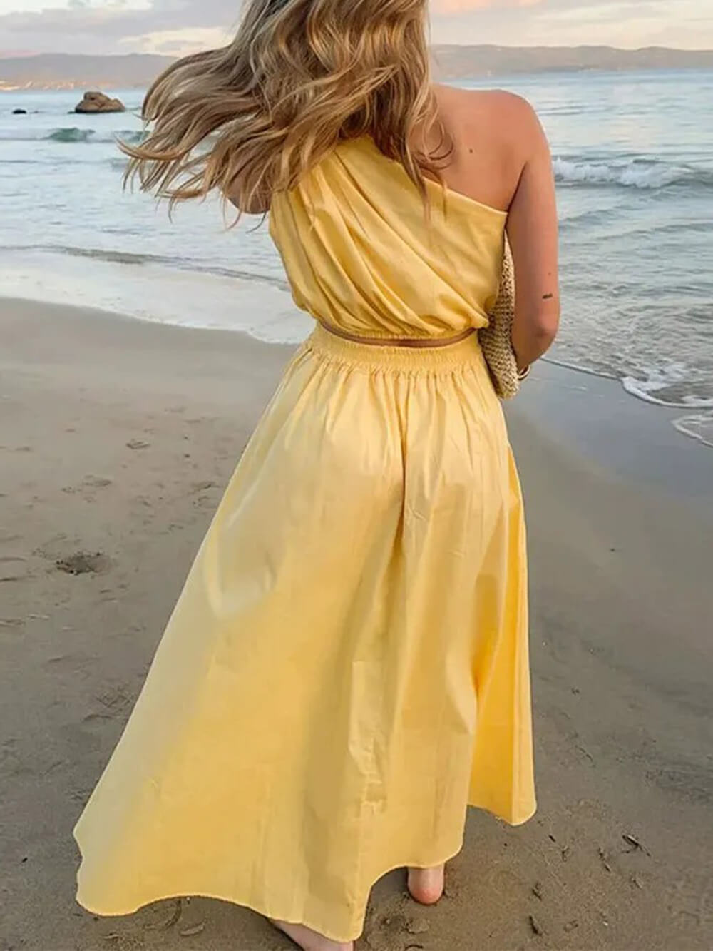 Elegant Solid One-Shoulder Ruched Sleeveless Crop Tank Top