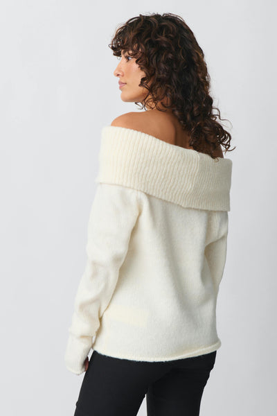 Stephanie | Off-Shoulder Comfort Sweater