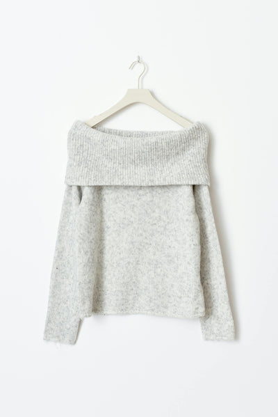 Stephanie | Off-Shoulder Comfort Sweater