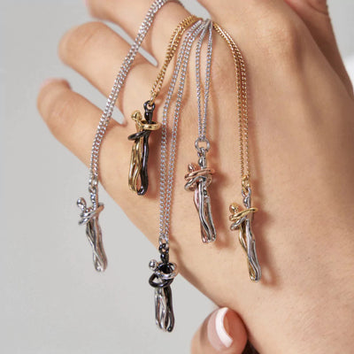 Hug Necklace | Love 2025