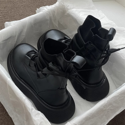 HALLE | Stylish Winter Boots