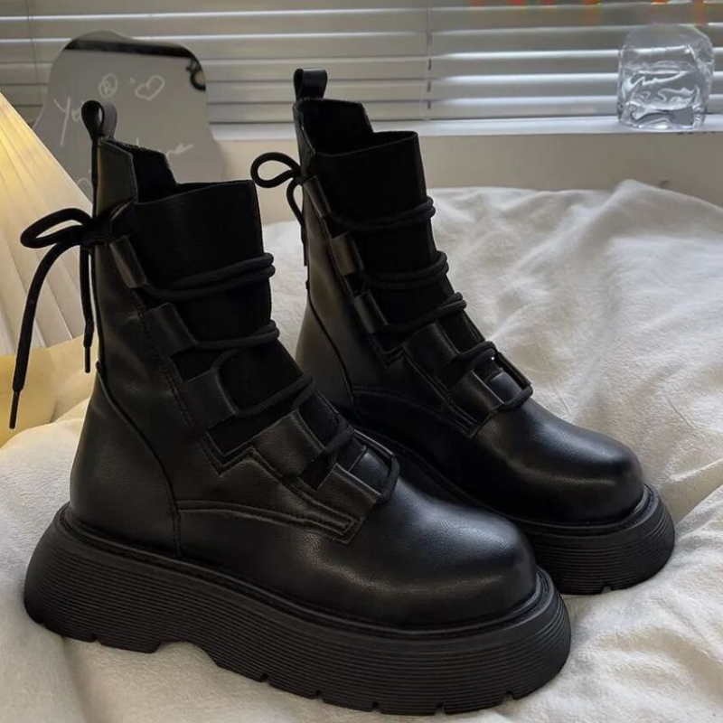 HALLE | Stylish Winter Boots