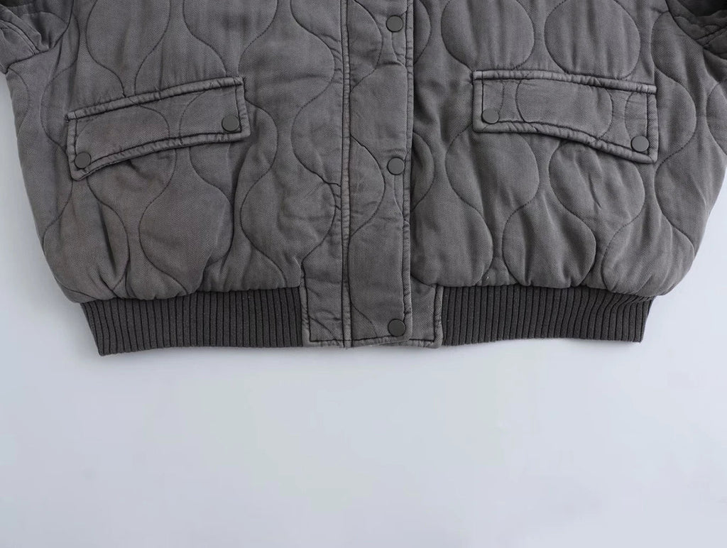 Lois | Bomberjack Winterfall
