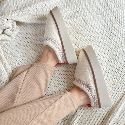Claiere | Elevated Sherpa Slippers