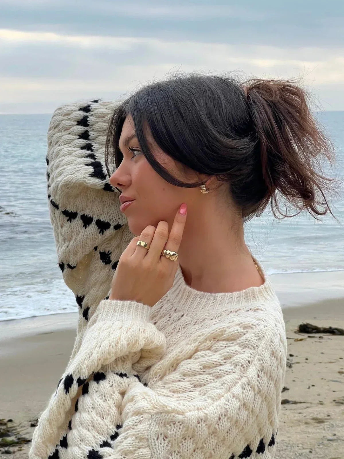 Nosy | Textured Knit Oversized Diamond Pattern Sweater