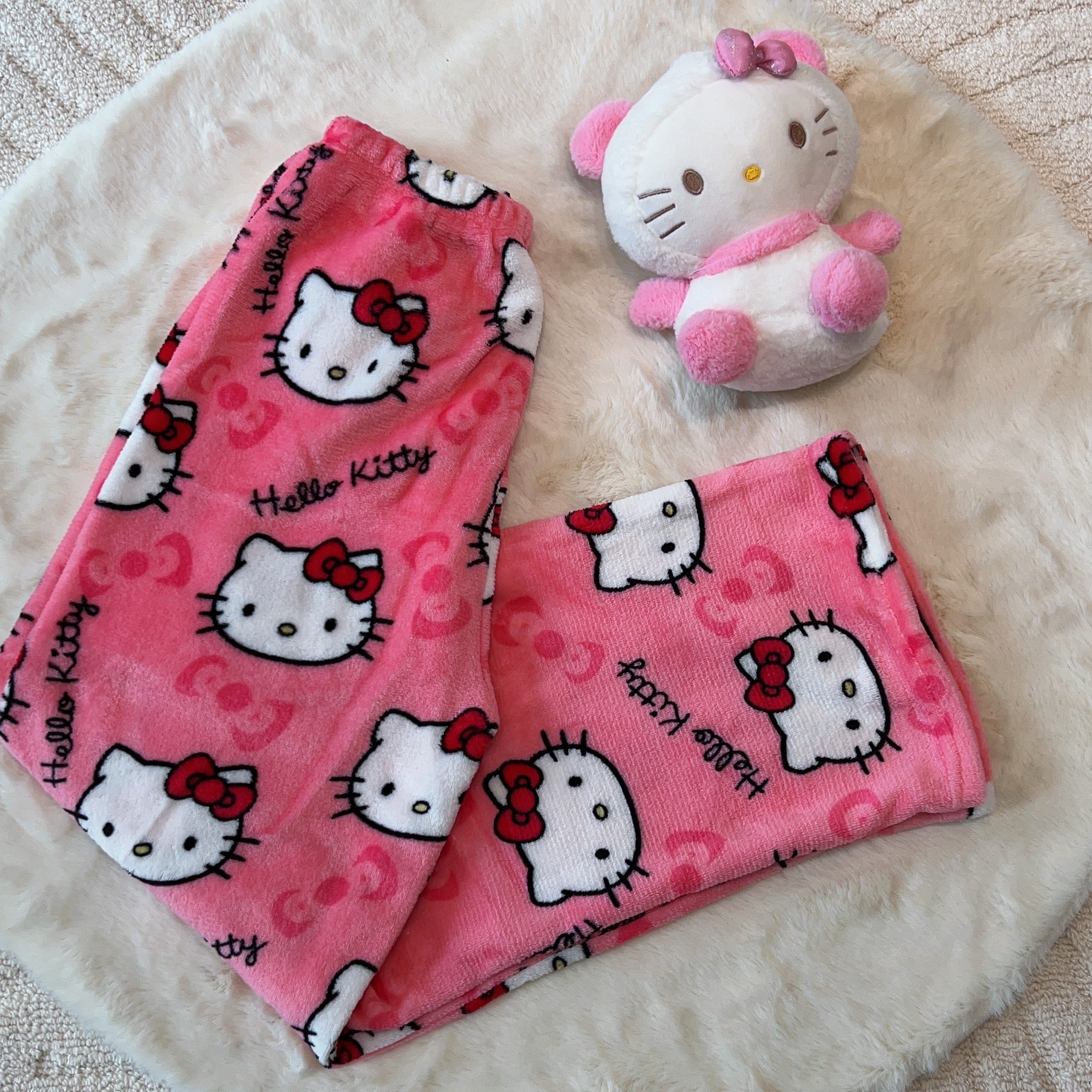 Kitty Viral TIKTOK Pants