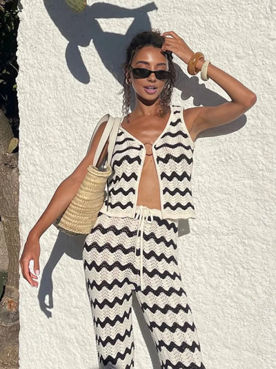 Selara Crochet Co-Ord Set – Black and White Zigzag Crochet Beach Co-Ord with Drawstring Wide Leg Trousers