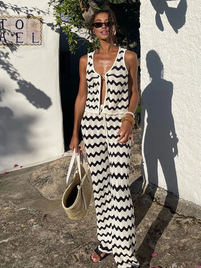 Selara Crochet Co-Ord Set – Black and White Zigzag Crochet Beach Co-Ord with Drawstring Wide Leg Trousers