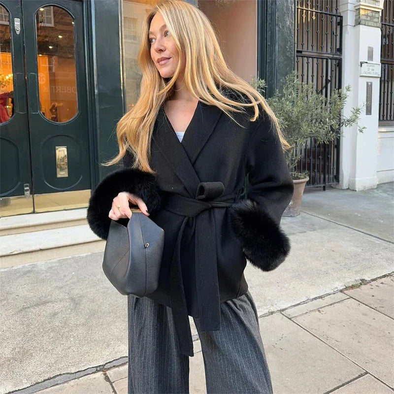 Marina | Elegant coat with fur detail