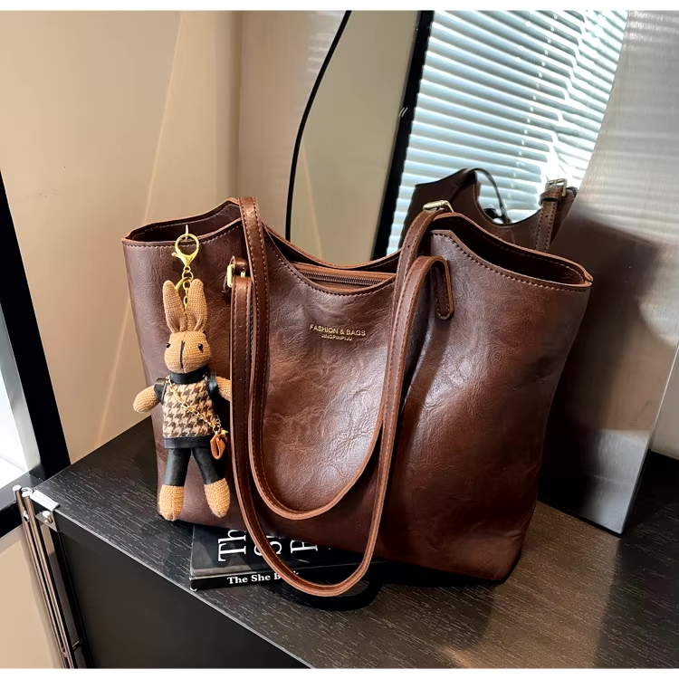 Elsie | Classic Shoulder Bag