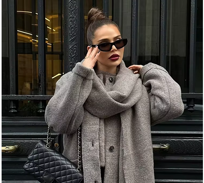 Islay | Cardigan with attached scarf