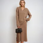 Annick Meyer | Cashmere Knitted V-Neck Set