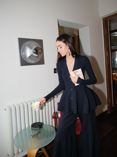 Mabel | V-Neck Ruffle Knit Cardigan