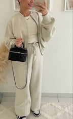 Jessica | COMFY TRACKSUIT