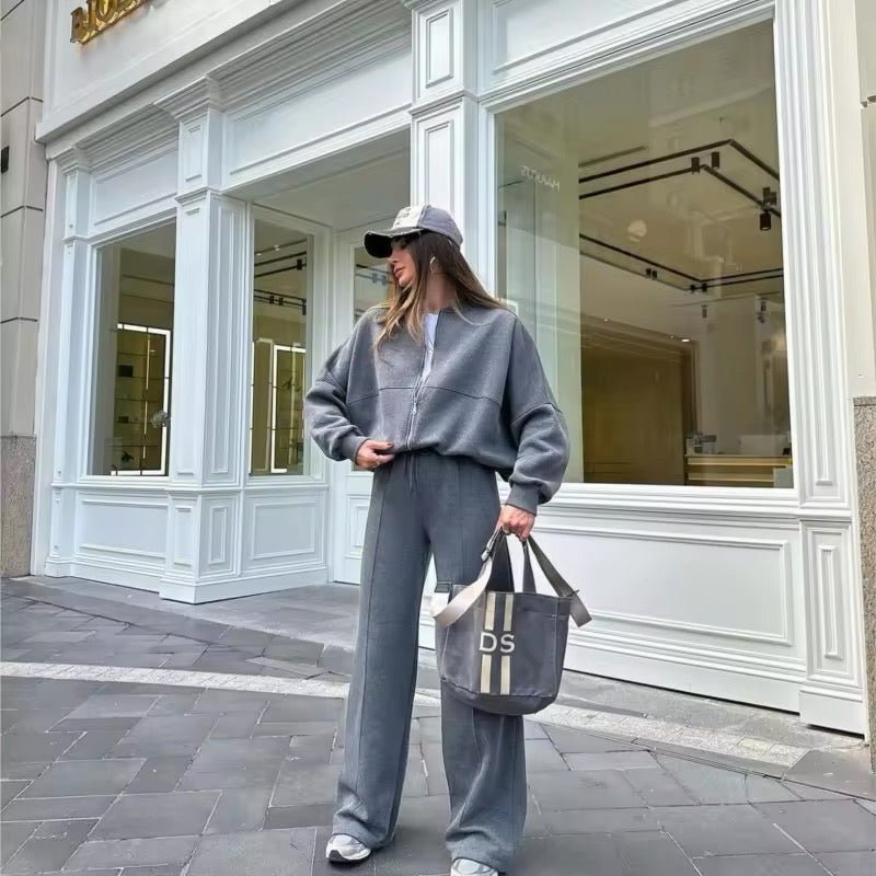 Jessica | COMFY TRACKSUIT