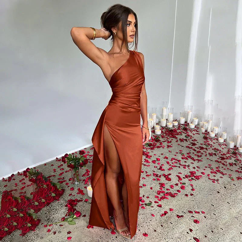 Inez - Elegant One Shoulder Maxi Dress