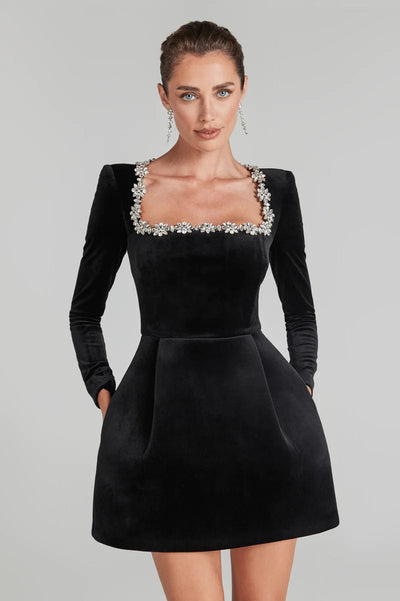 Clara | Elegant Velvet Mini Dress