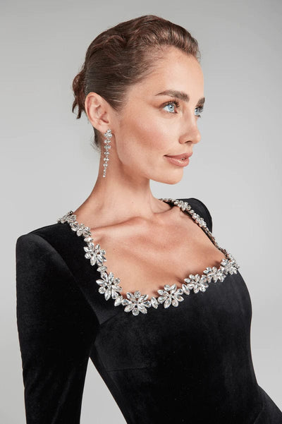 Clara | Elegant Velvet Mini Dress